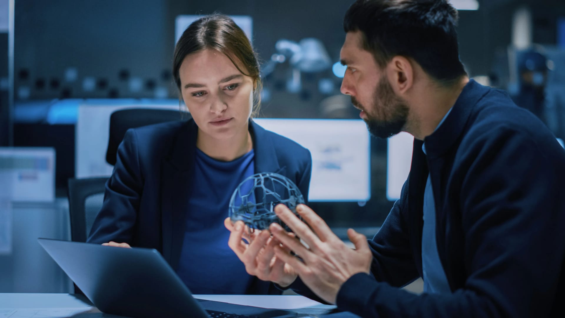The Forward Deployed Engineer: Why Is Every Major AI Company Hiring the Same Role at Once?