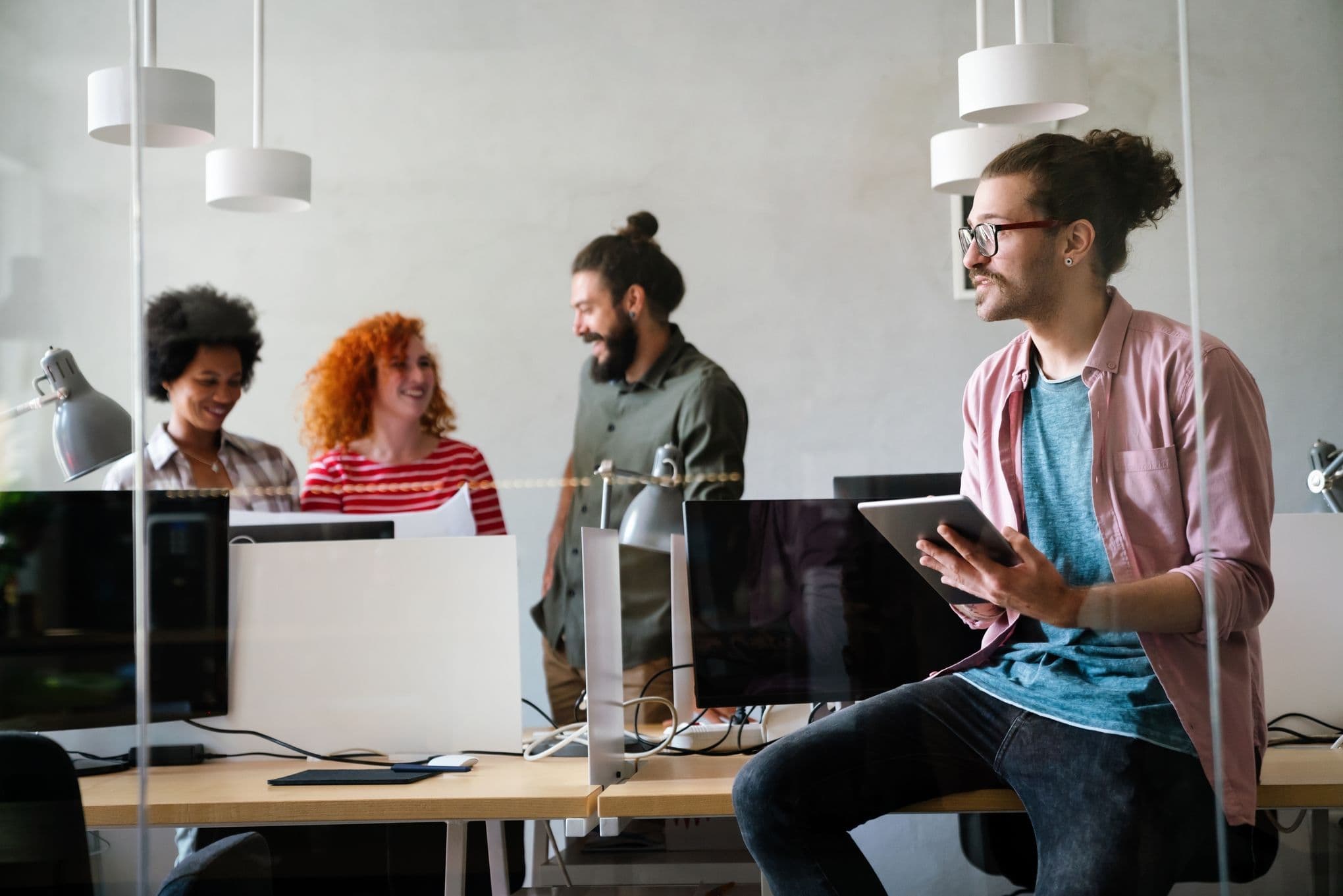 Nearshore vs Offshore Outsourcing: Key Differences, Benefits & Best Fit